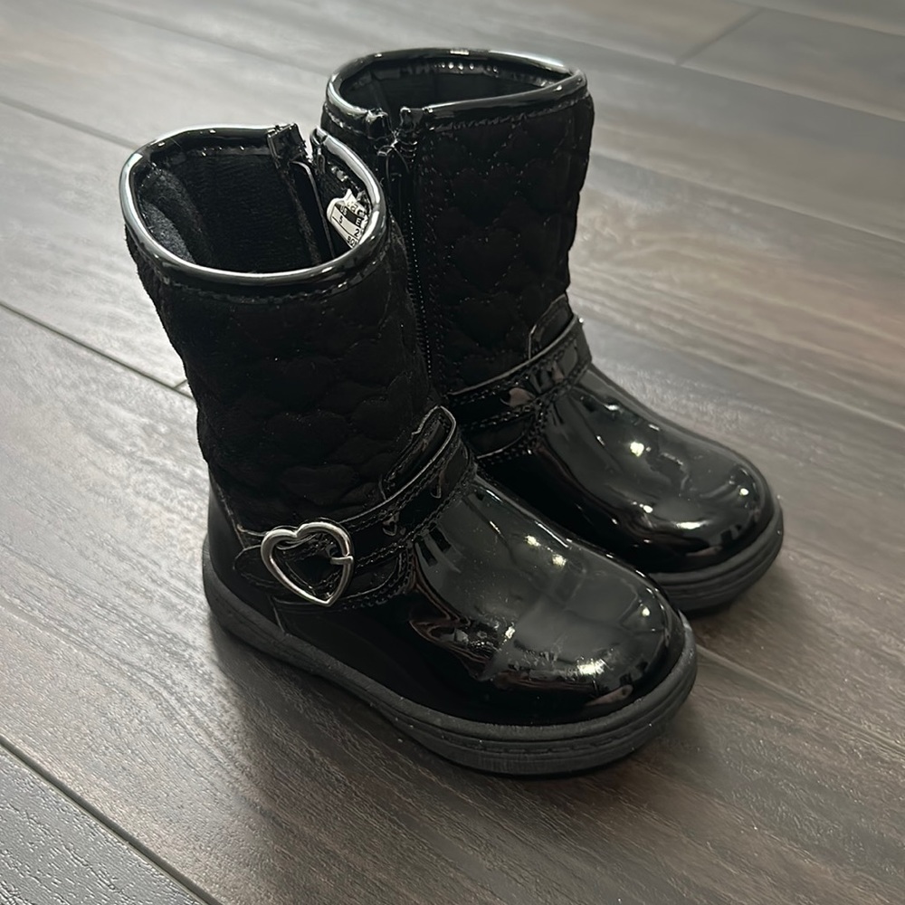 Toddler Girl Black Boots - Size 5